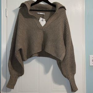 Zara Oversized Cropped Knit Sweater, in Size M, Colour Oatmeal